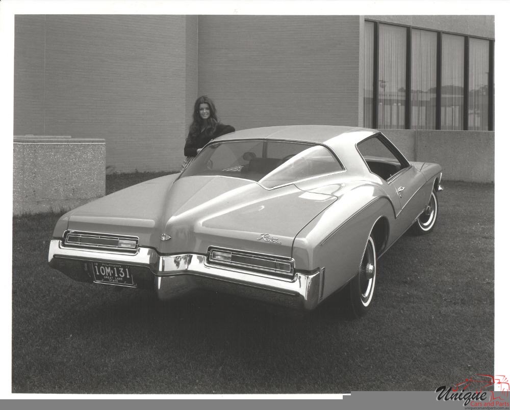 1972 Buick Riviera Press Release Page 2